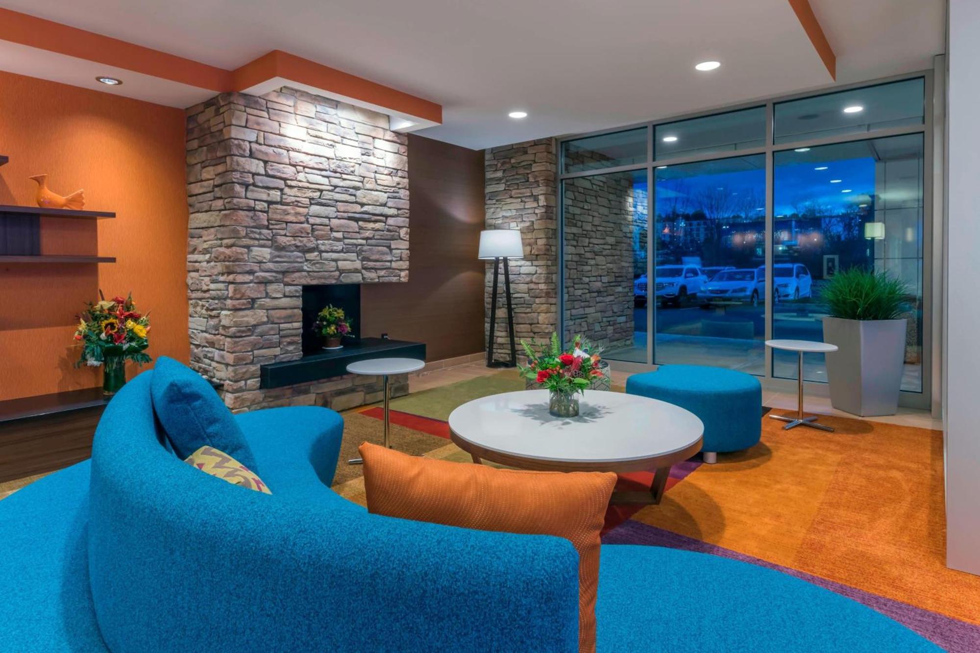 Fairfield Inn & Suites By Marriott Boston Marlborough/Apex Center Exterior foto